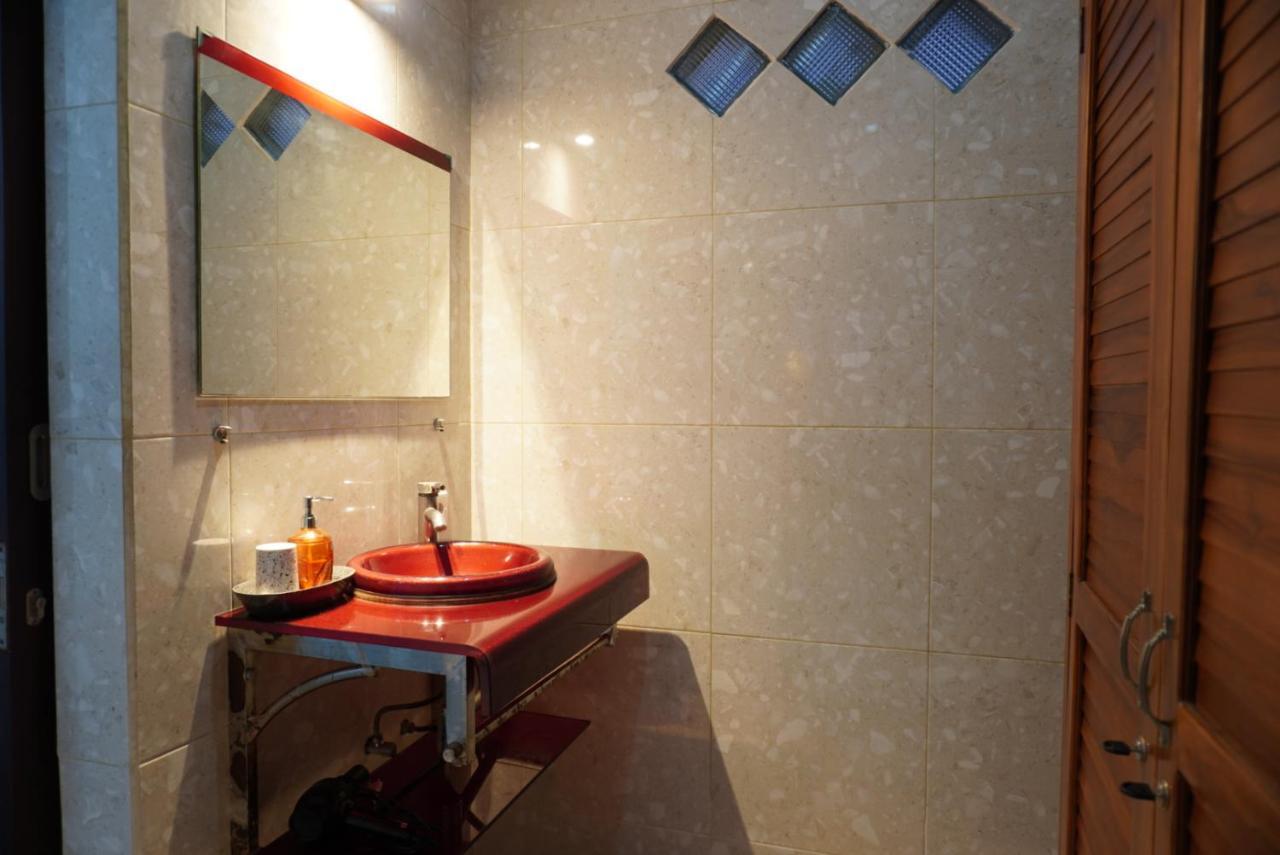 Puri Bisma Ubud - 4 Bedroom Private Villa - 10 Min Walking To Ubud Center Екстериор снимка